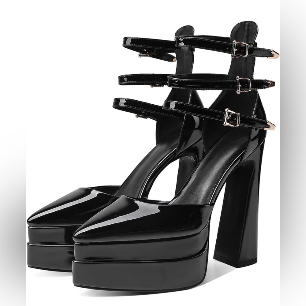 Artrotte Women's Pointed Toe Platforms